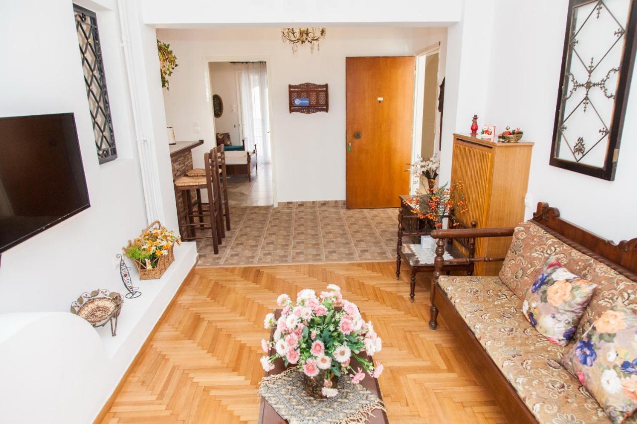 Beautiful Apartment In Pagkrati -Gtd95601 Афины Экстерьер фото